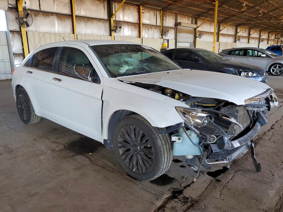 Photo 4 from auction – 2012 CHRYSLER 200 with VIN 1C3CCBCG8CN123940