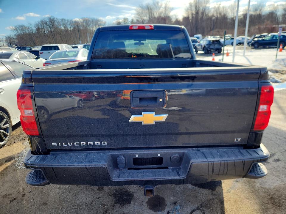 Photo 6 from auction – 2018 CHEVROLET SILVERADO with VIN 3GCUKREC9JG618854
