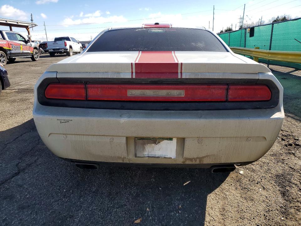 Photo 6 from auction – 2014 DODGE CHALLENGER with VIN 2C3CDYAG2EH299252