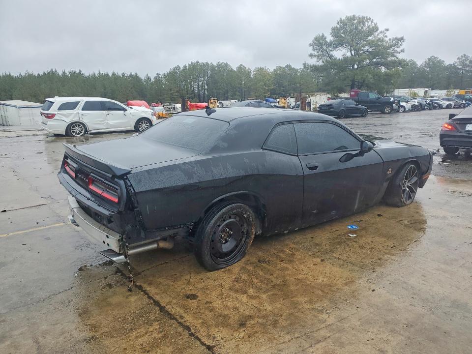 Photo 3 from auction – 2016 DODGE CHALLENGER with VIN 2C3CDZFJ4GH255220