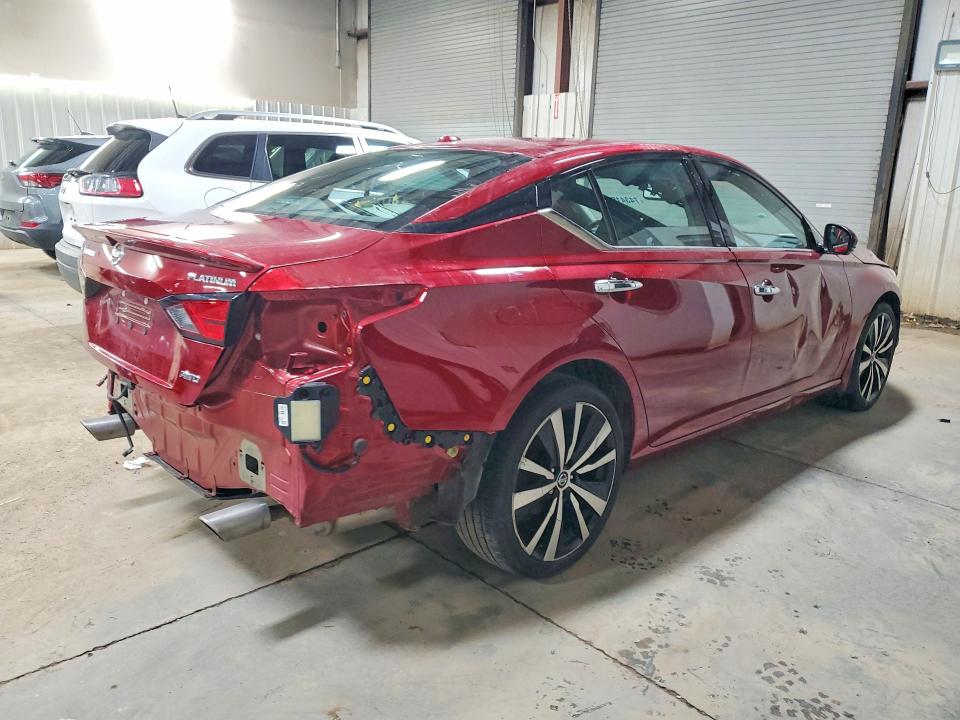 Photo 3 from auction – 2019 NISSAN ALTIMA PLA with VIN 1N4BL4FW0KC133402