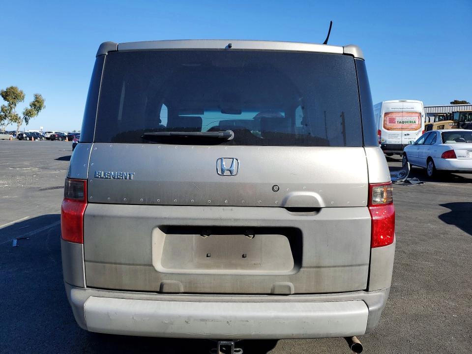 Photo 6 from auction – 2003 HONDA ELEMENT with VIN 5J6YH28503L050000