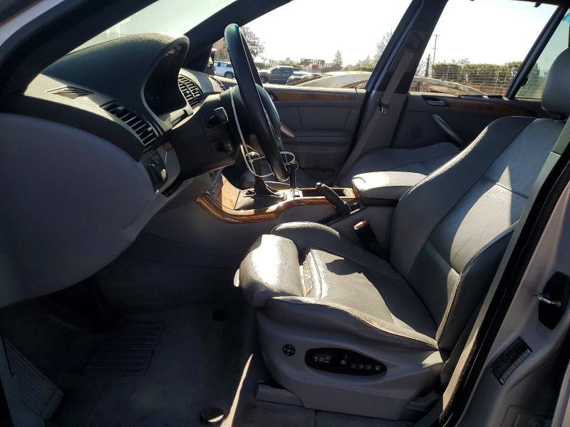 Photo 7 from auction – 2003 BMW X5 4.4I with VIN 5UXFB33543LH48090