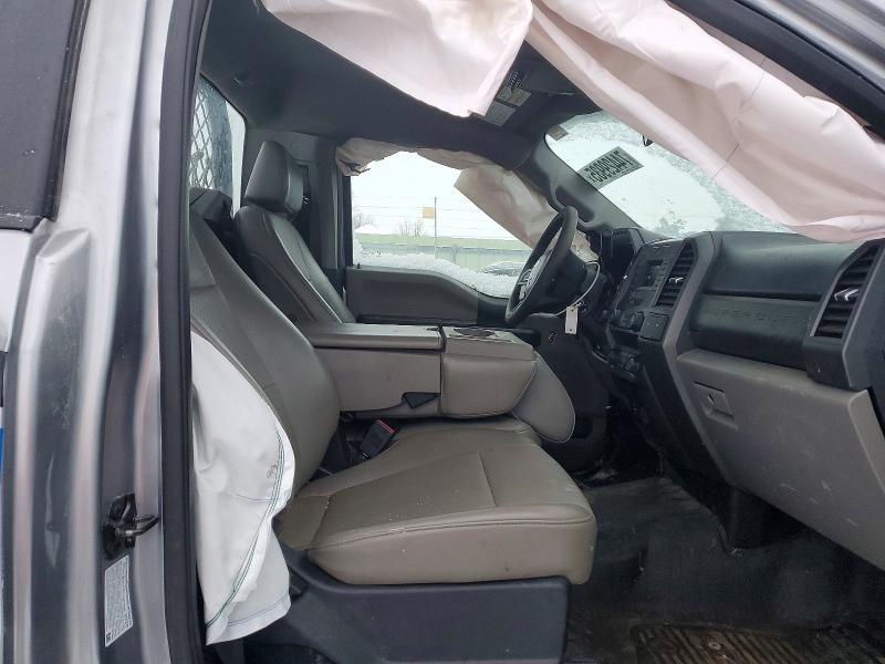 Photo 10 from auction – 2020 FORD F350 SUPER with VIN 1FTRF3B64LED18641