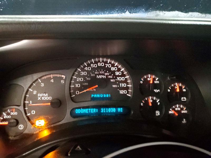 Photo 9 from auction – 2003 GMC SIERRA with VIN 1GTHK23183F197322