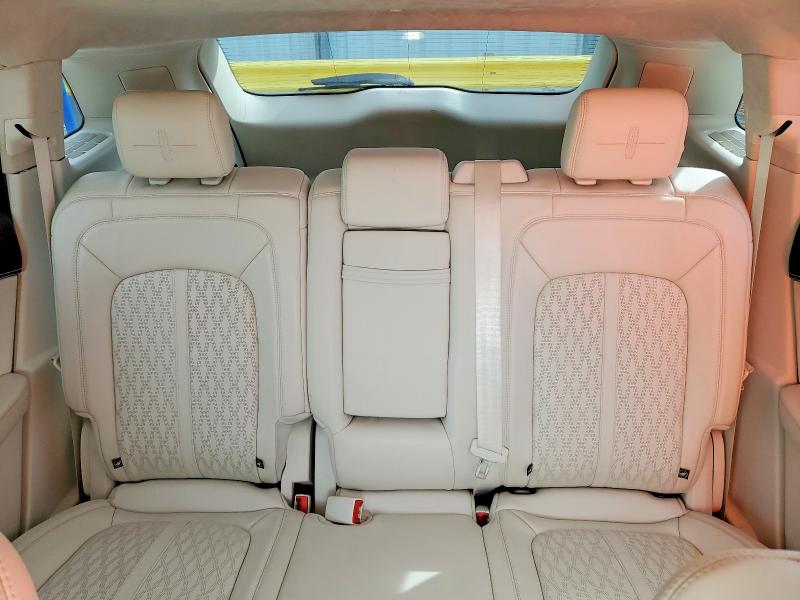 Photo 10 from auction – 2019 LINCOLN NAUTILUS with VIN 2LMPJ7J98KBL36420