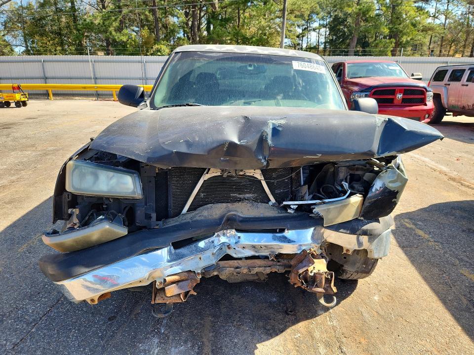 Photo 5 from auction – 2004 CHEVROLET SILVERADO with VIN 2GCEC19V441417911