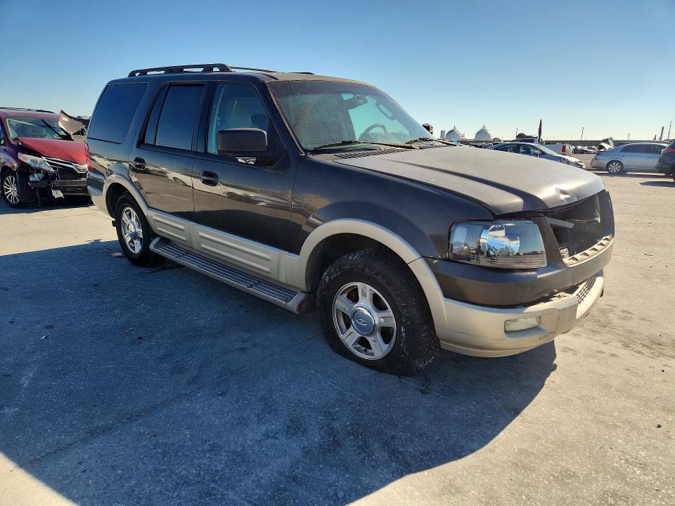 Photo 4 from auction – 2006 FORD EXPEDITION with VIN 1FMPU17556LA94308