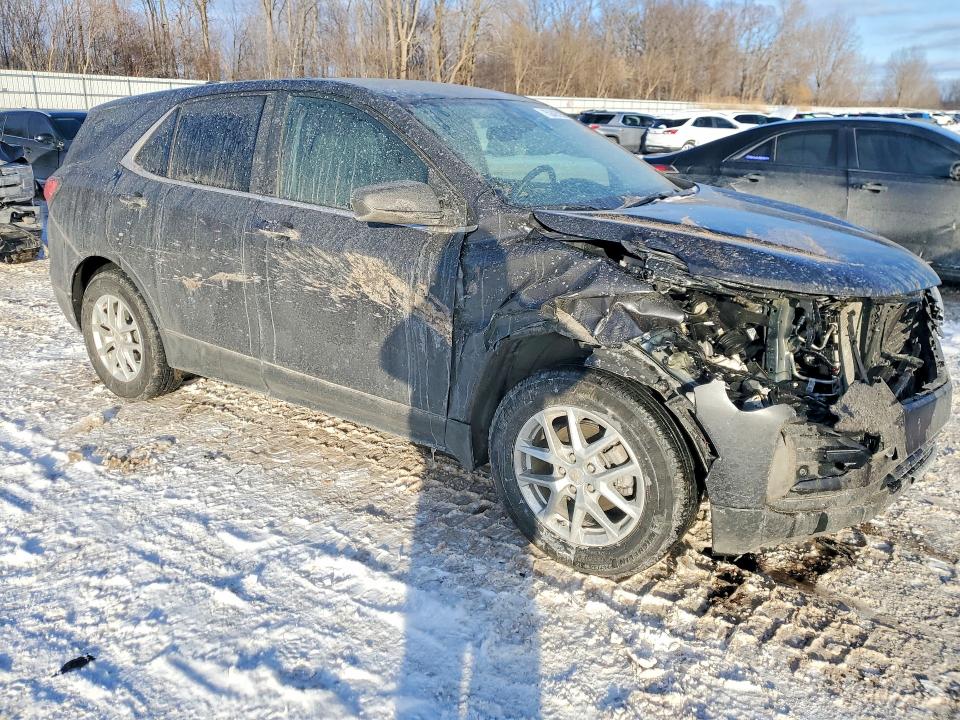 Photo 4 from auction – 2023 CHEVROLET EQUINOX with VIN 3GNAXKEG8PS109950