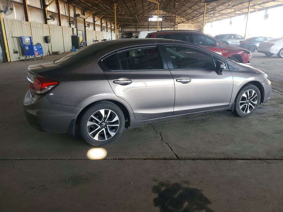 Foto 3 de la subasta – 2014 HONDA CIVIC EX con VIN 19XFB2F84EE082746