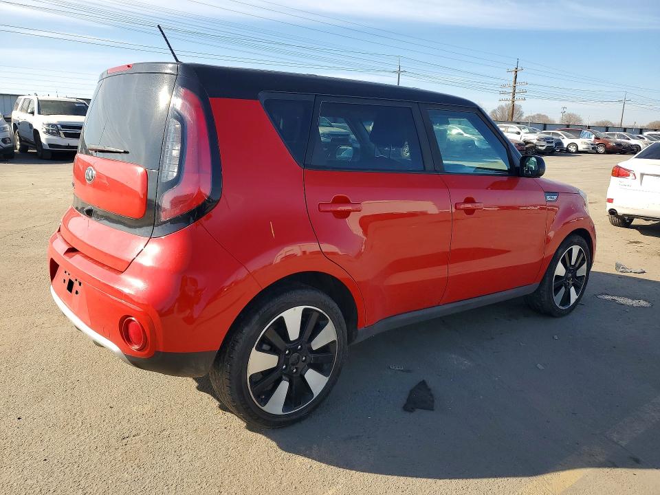 Photo 3 from auction – 2017 KIA SOUL with VIN KNDJP3A57H7473523