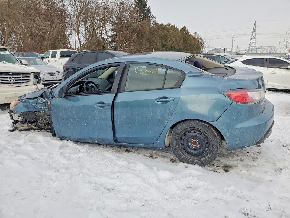 Photo 2 from auction – 2011 MAZDA 3 with VIN JM1BL1UF9B1432829