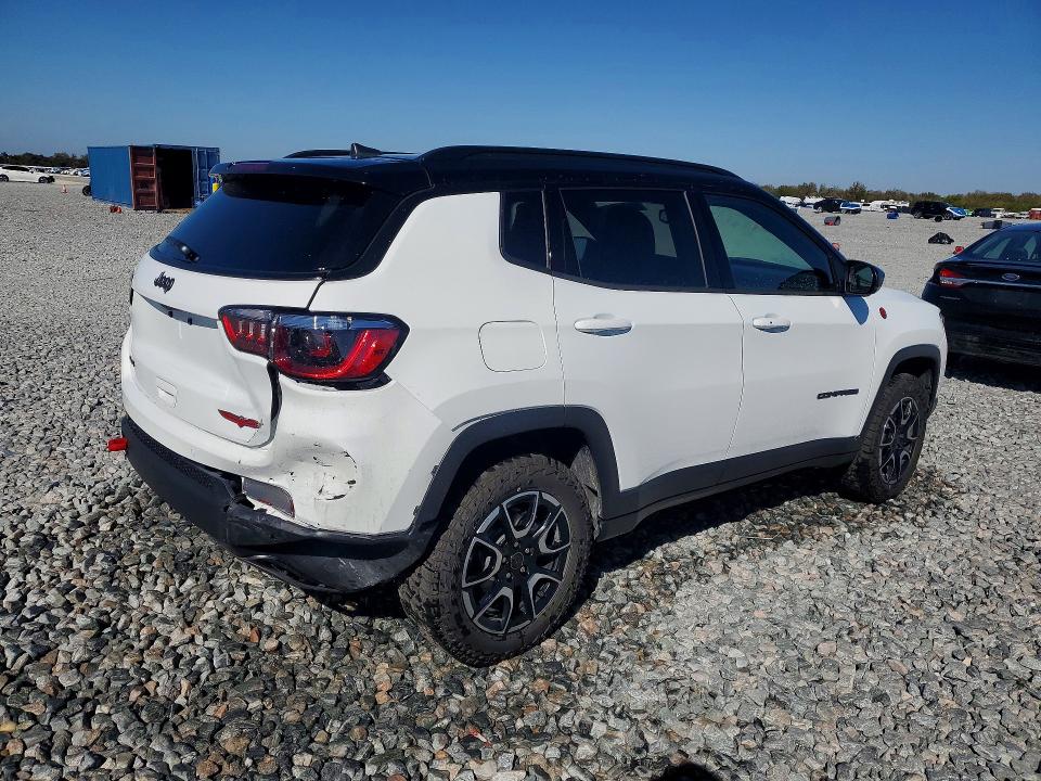 Photo 3 from auction – 2026 JEEP COMPASS TR with VIN 3C4NJDDN7TT186191