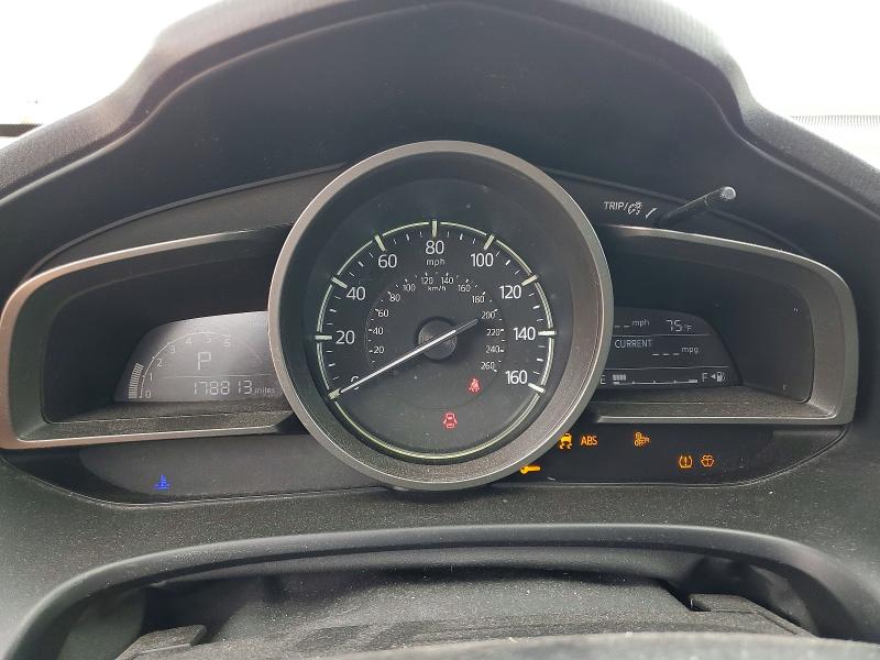 Photo 9 from auction – 2018 MAZDA 3 with VIN 3MZBN1V39JM271864