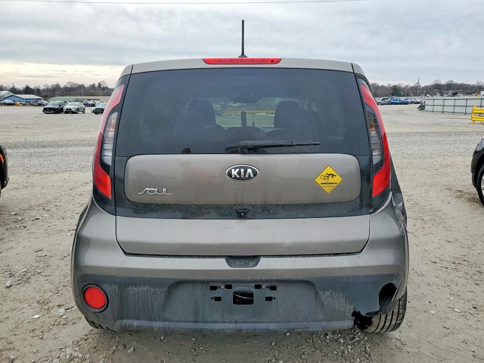 Photo 6 from auction – 2017 KIA SOUL with VIN KNDJN2A25H7476880
