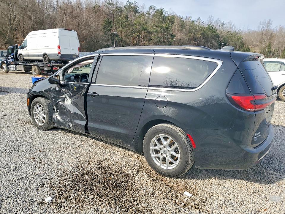 Photo 2 from auction – 2022 CHRYSLER PACIFICA with VIN 2C4RC1BG3NR115879
