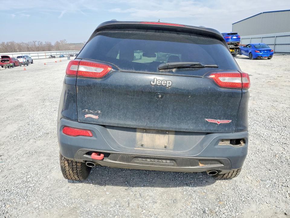 Photo 6 from auction – 2017 JEEP CHEROKEE with VIN 1C4PJMBS1HW546476