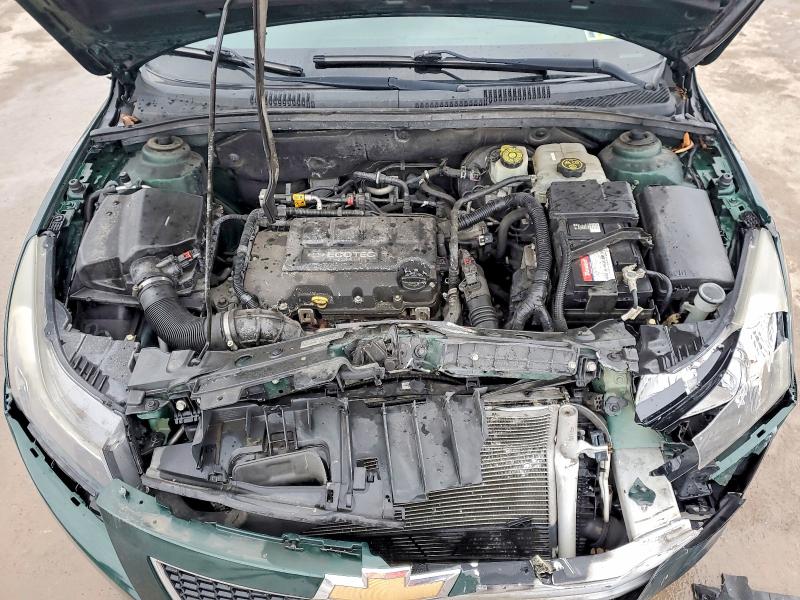 Photo 11 from auction – 2014 CHEVROLET CRUZE with VIN 1G1PC5SB1E7164365