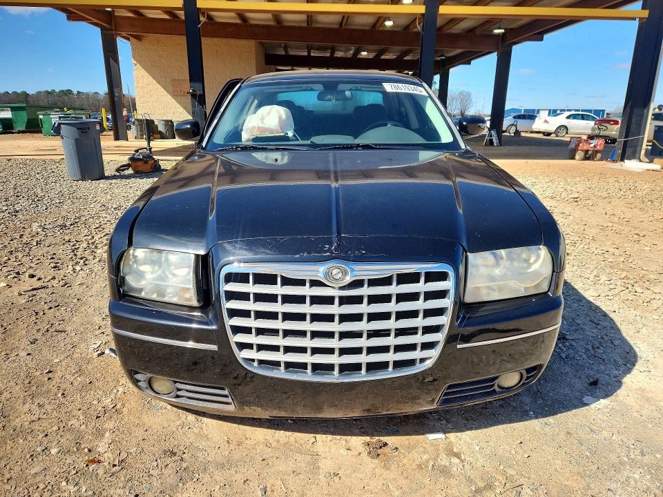 Photo 5 from auction – 2009 CHRYSLER 300 with VIN 2C3KA53V79H551582