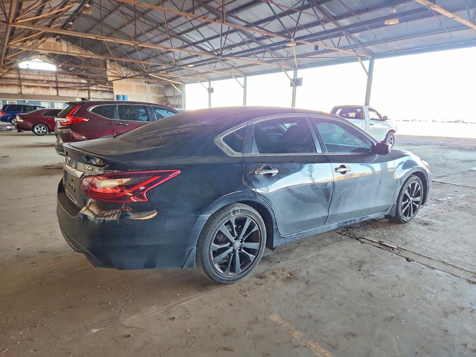 Photo 3 from auction – 2017 NISSAN ALTIMA 2.5 with VIN 1N4AL3AP8HC119133
