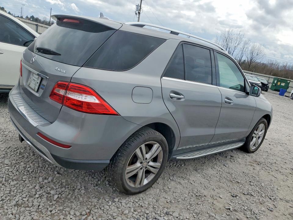 Photo 3 from auction – 2015 MERCEDES-BENZ ML with VIN 4JGDA5HB4FA547546