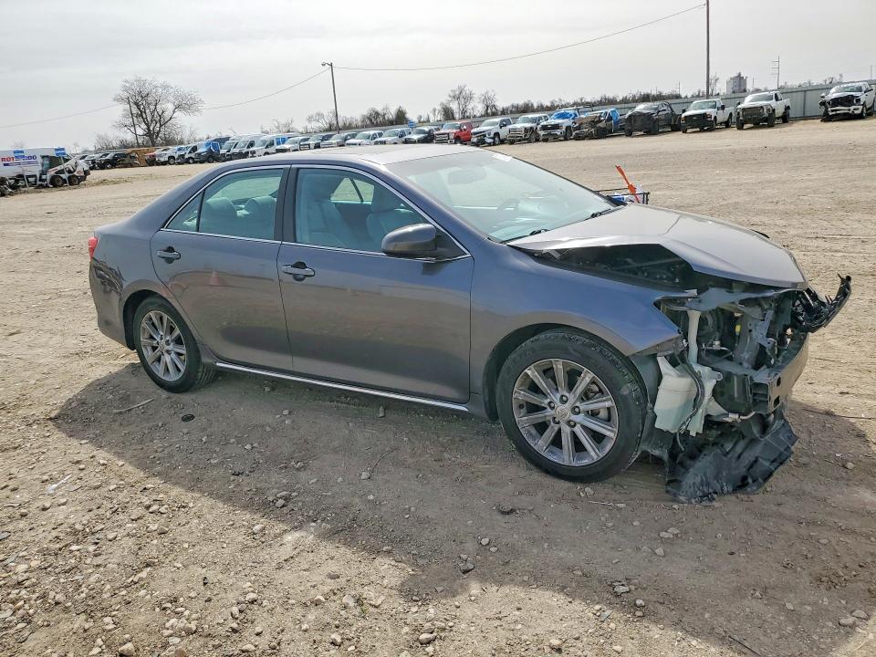 Photo 4 from auction – 2014 TOYOTA CAMRY with VIN 4T4BF1FK6ER398225