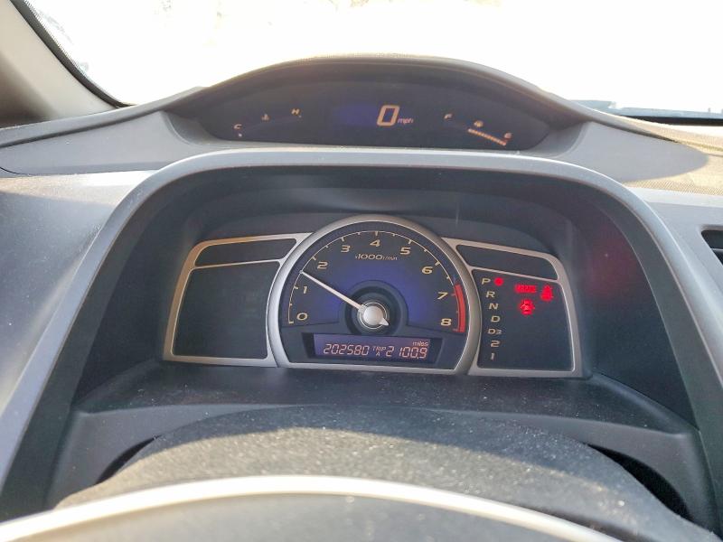 Photo 9 from auction – 2010 HONDA CIVIC with VIN 2HGFA1F85AH520445