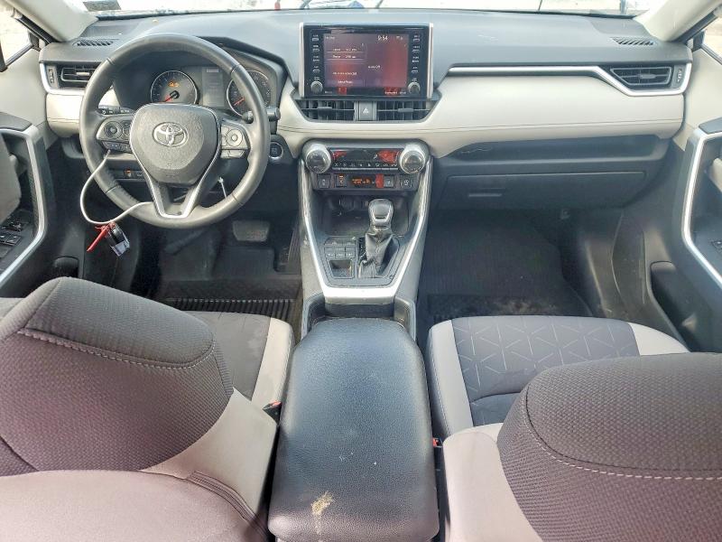 Photo 8 from auction – 2020 TOYOTA RAV4 with VIN JTMP1RFV6LD530778