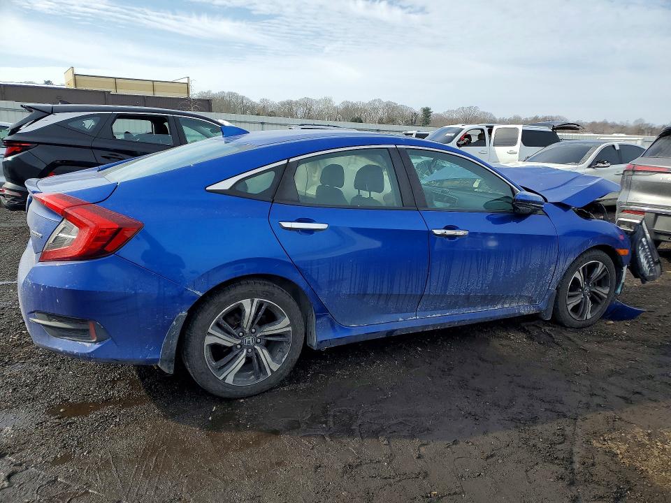 Photo 3 from auction – 2016 HONDA CIVIC with VIN 2HGFC1F93GH646606
