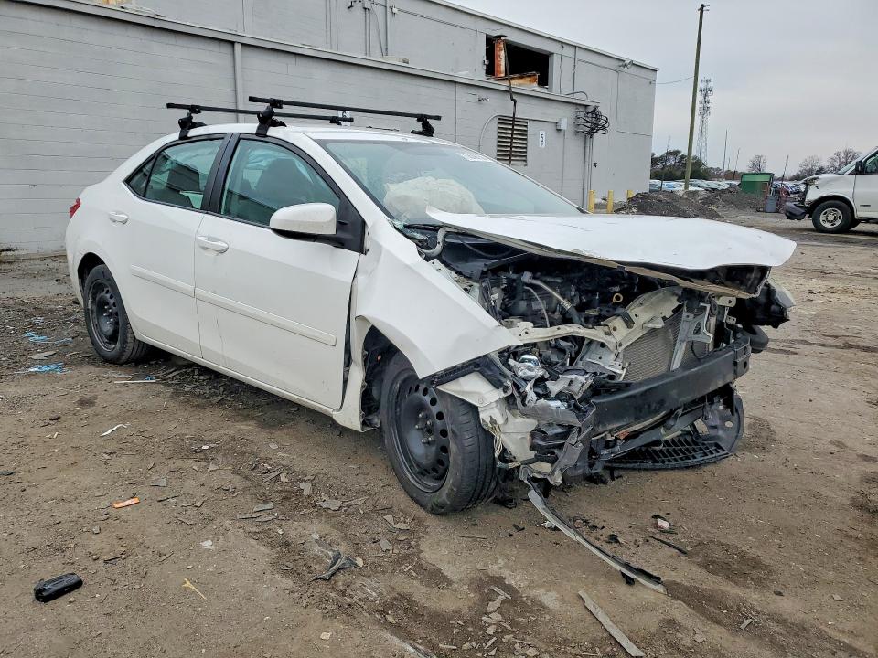 Photo 4 from auction – 2015 TOYOTA COROLLA with VIN 2T1BURHE3FC452637
