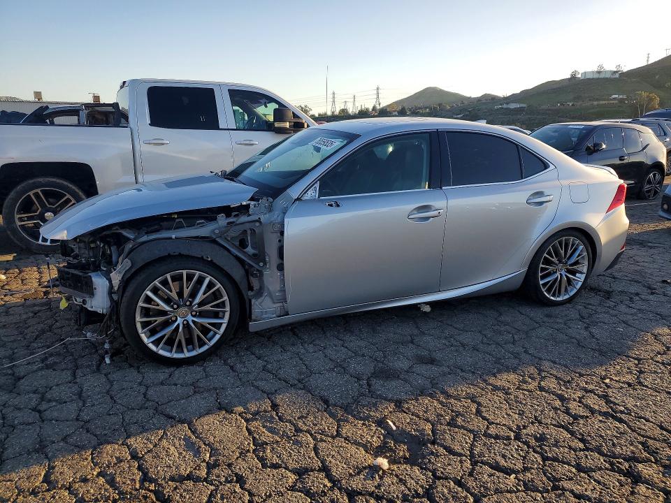 LEXUS IS 2018 with VIN JTHBA1D26J5073822 - Photo from auction