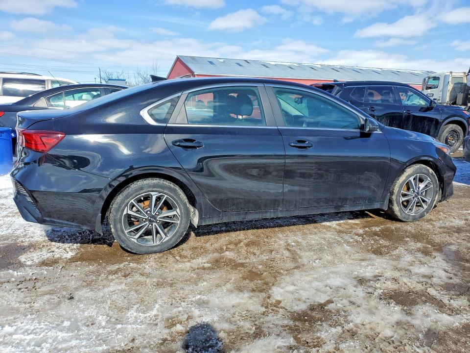 Photo 3 from auction – 2023 KIA FORTE with VIN 3KPF34AD9PE592171