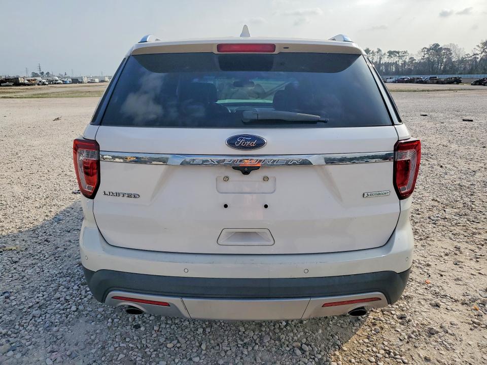 Photo 6 from auction – 2017 FORD EXPLORER L with VIN 1FM5K7FH3HGB30259