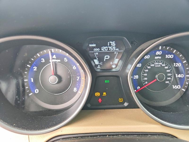 Photo 9 from auction – 2013 HYUNDAI ELANTRA GL with VIN 5NPDH4AE2DH427426