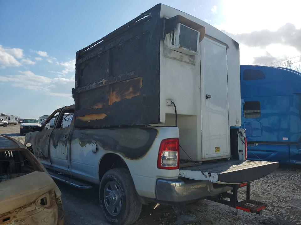 Photo 2 from auction – 2023 RAM 2500 with VIN 3C6UR5HJ6PG548938