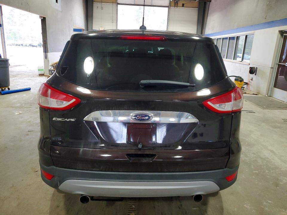 Photo 6 from auction – 2013 FORD ESCAPE with VIN 1FMCU9HX7DUD30333