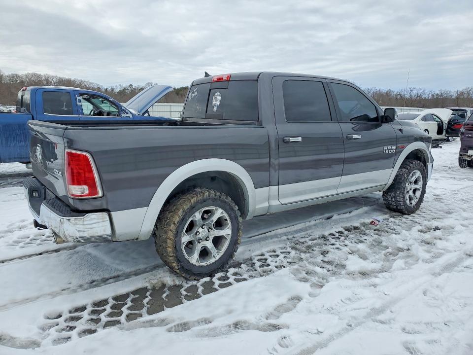 Photo 3 from auction – 2017 RAM 1500 LARAM with VIN 1C6RR7NM9HS568160