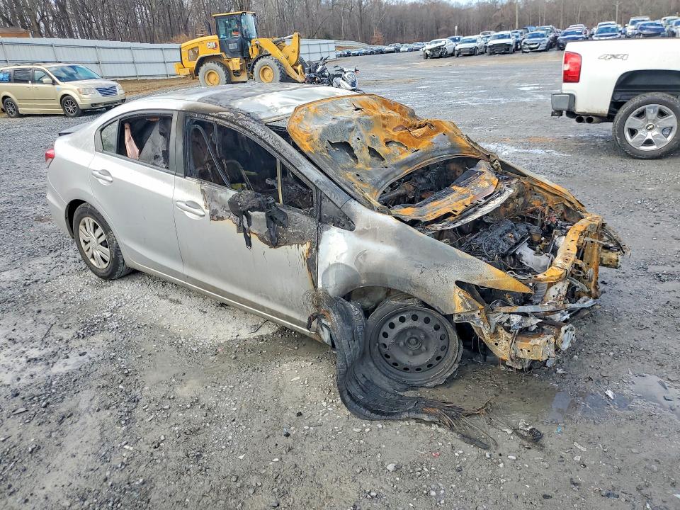 Photo 4 from auction – 2015 HONDA CIVIC with VIN 19XFB2F55FE080043