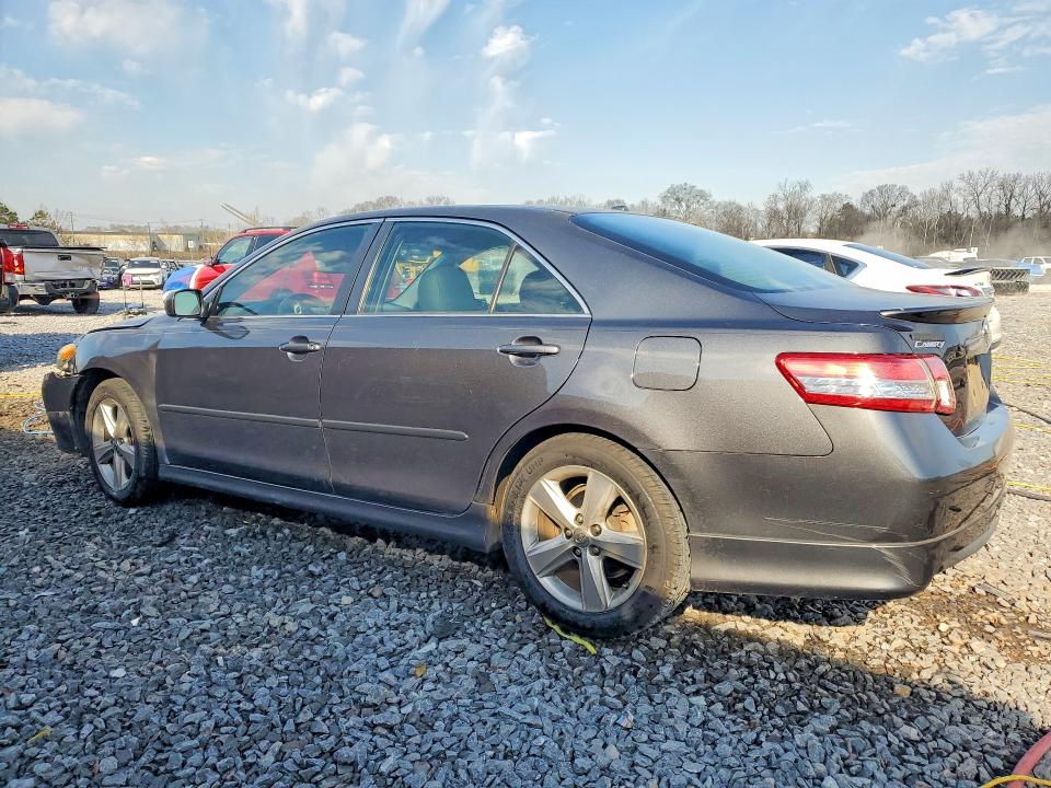 Photo 2 from auction – 2011 TOYOTA CAMRY BASE with VIN 4T1BF3EK2BU153165