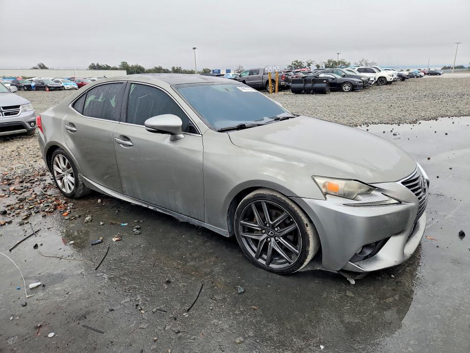 Photo 4 from auction – 2014 LEXUS IS 250 with VIN JTHBF1D25E5015479