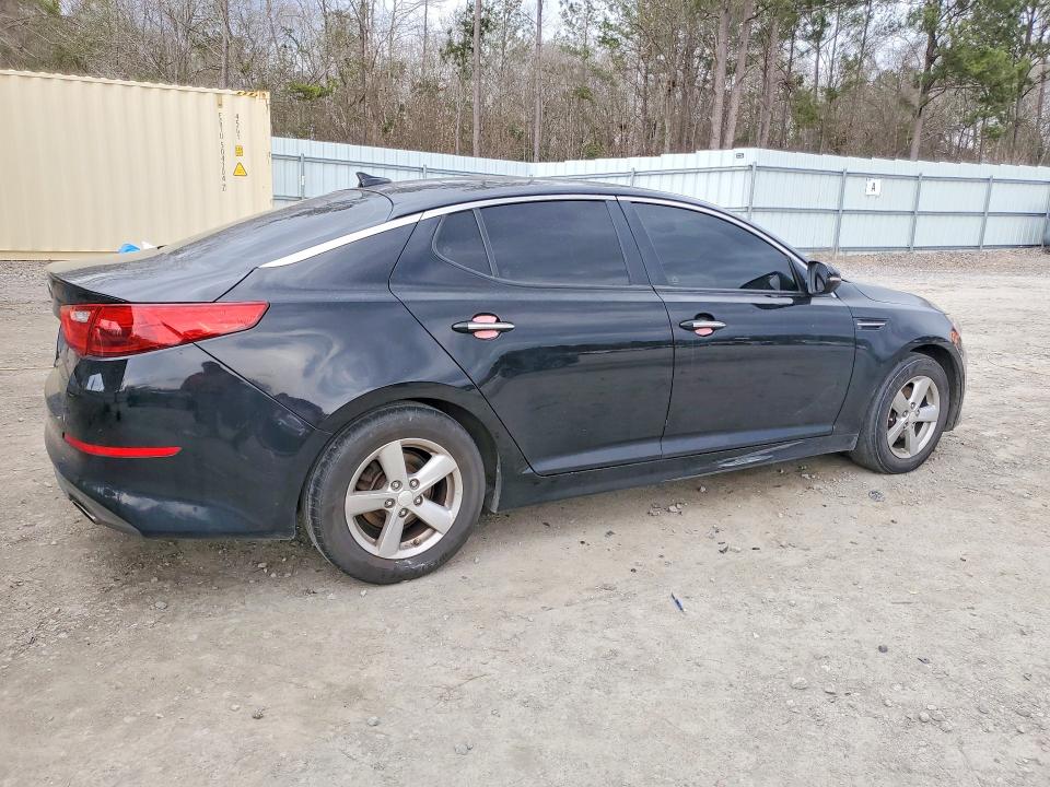 Photo 3 from auction – 2015 KIA OPTIMA with VIN 5XXGM4A73FG400714