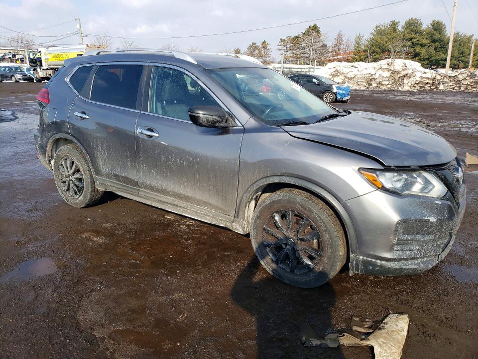 Photo 4 from auction – 2017 NISSAN ROGUE with VIN KNMAT2MT5HP513209