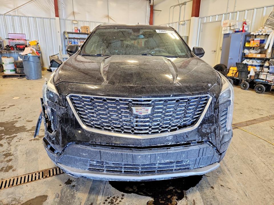 Photo 5 from auction – 2019 CADILLAC XT4 with VIN 1GYFZCR44KF229122
