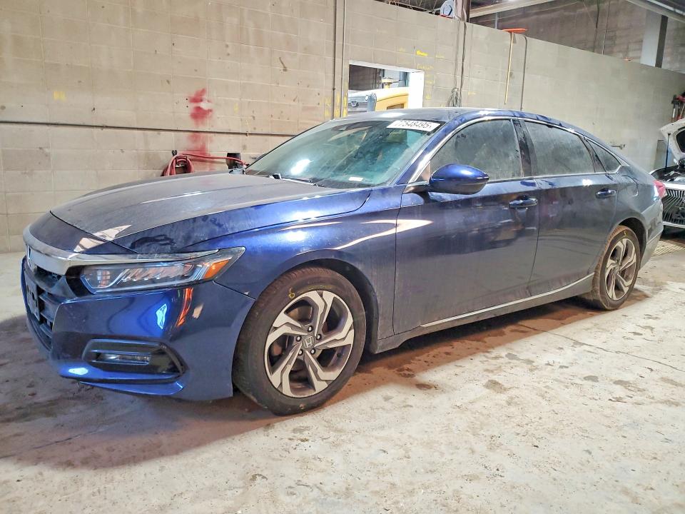 HONDA ACCORD 2018 with VIN 1HGCV1F62JA201105 - Photo from auction