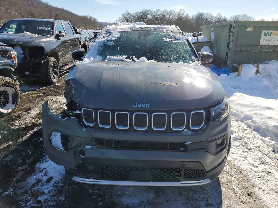Photo 5 from auction – 2022 JEEP COMPASS LI with VIN 3C4NJDCB4NT203376
