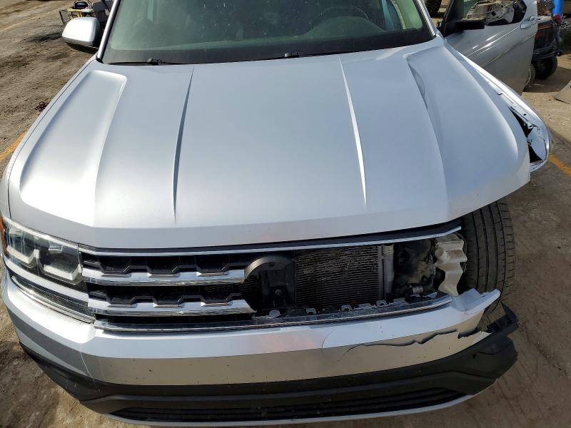 Photo 12 from auction – 2018 VOLKSWAGEN ATLAS with VIN 1V2CR2CA0JC563065