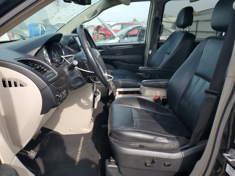 Photo 7 from auction – 2014 CHRYSLER TOWN & COU with VIN 2C4RC1BG9ER112968