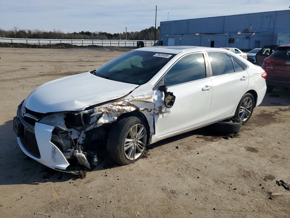 TOYOTA CAMRY 2017 with VIN 4T1BF1FK9HU355593 - Photo from auction