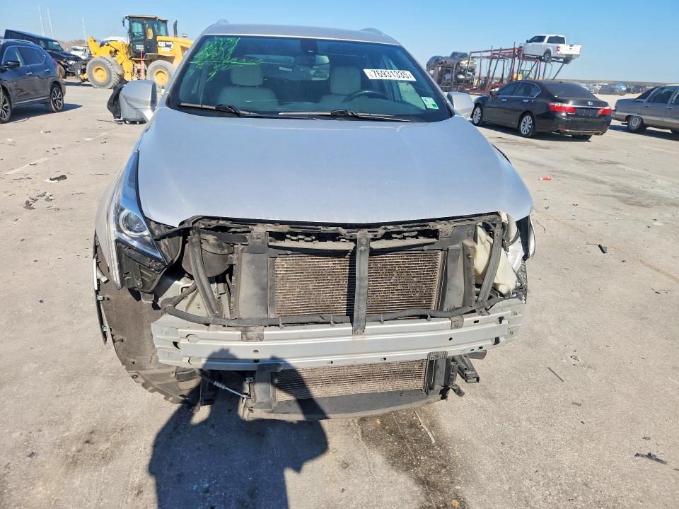 Photo 5 from auction – 2017 CADILLAC XT5 with VIN 1GYKNARS6HZ243513