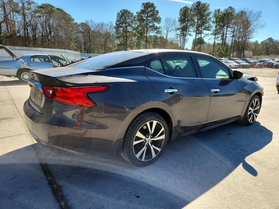 Photo 3 from auction – 2016 NISSAN MAXIMA with VIN 1N4AA6AP5GC400084
